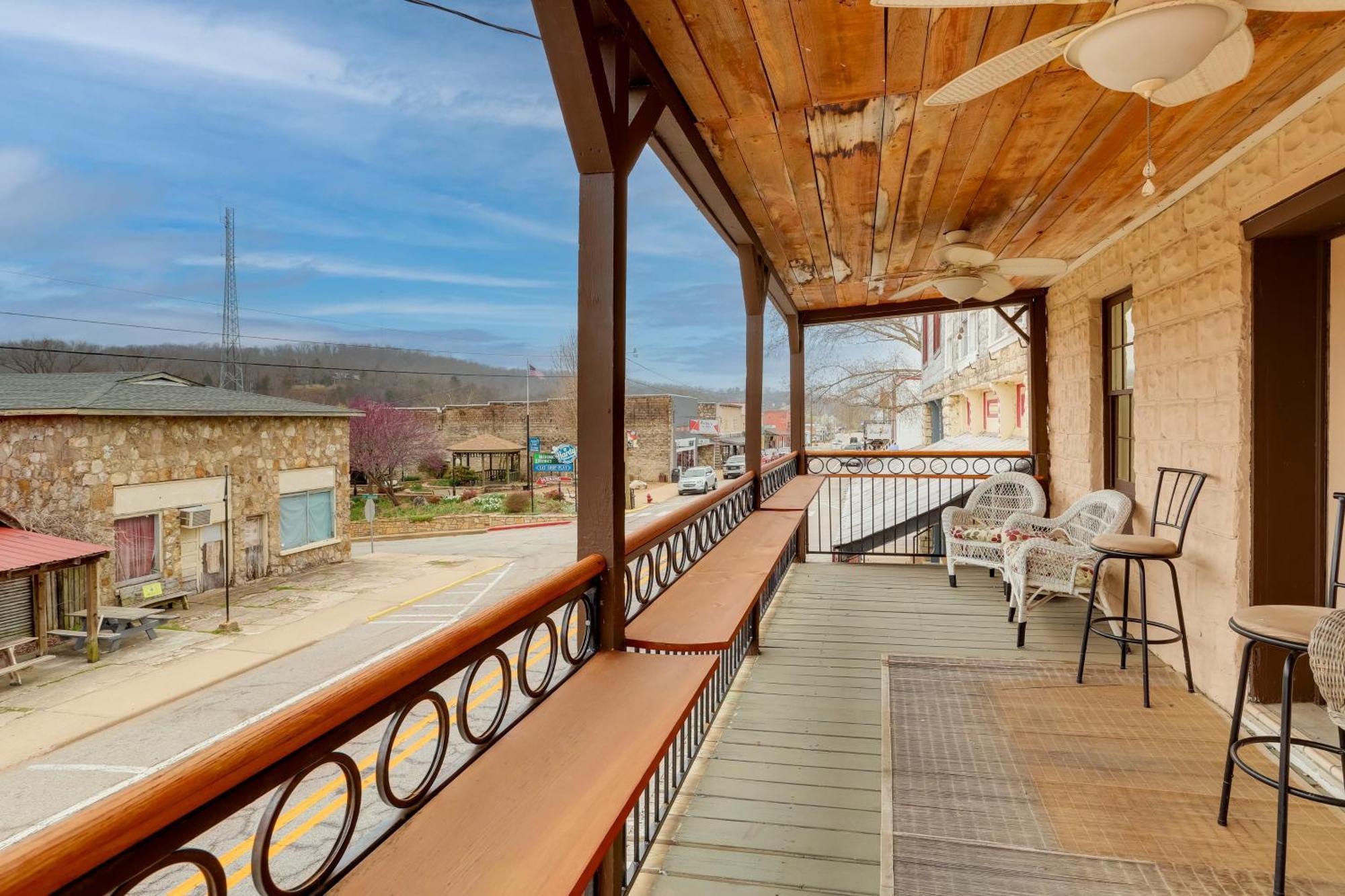 Historic Hardy Home With Game Room On Main Street Exterior photo